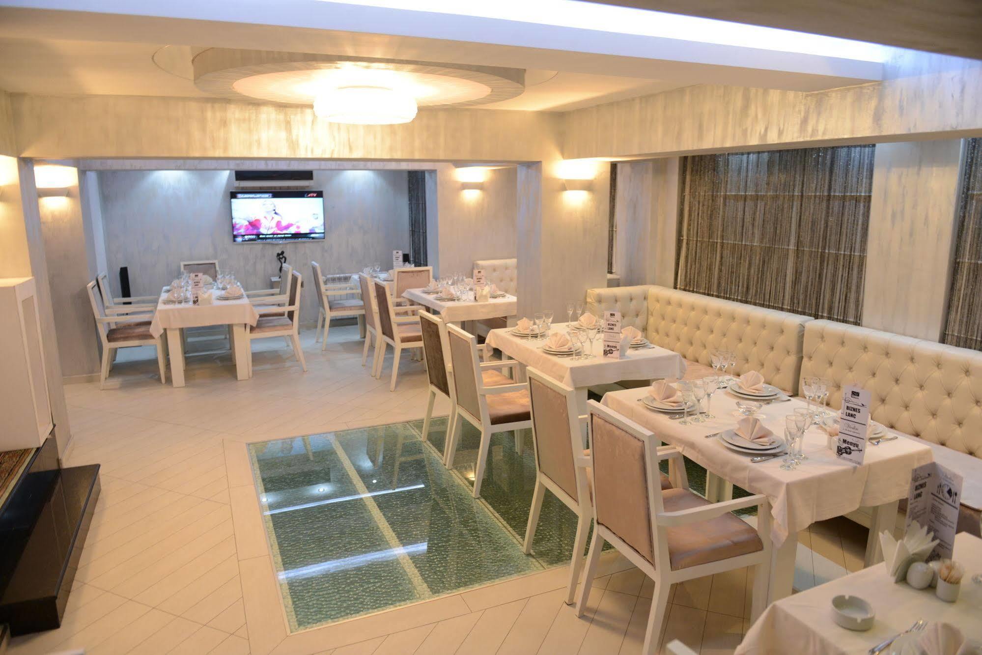 Maestro Hotel Baku Eksteriør bilde